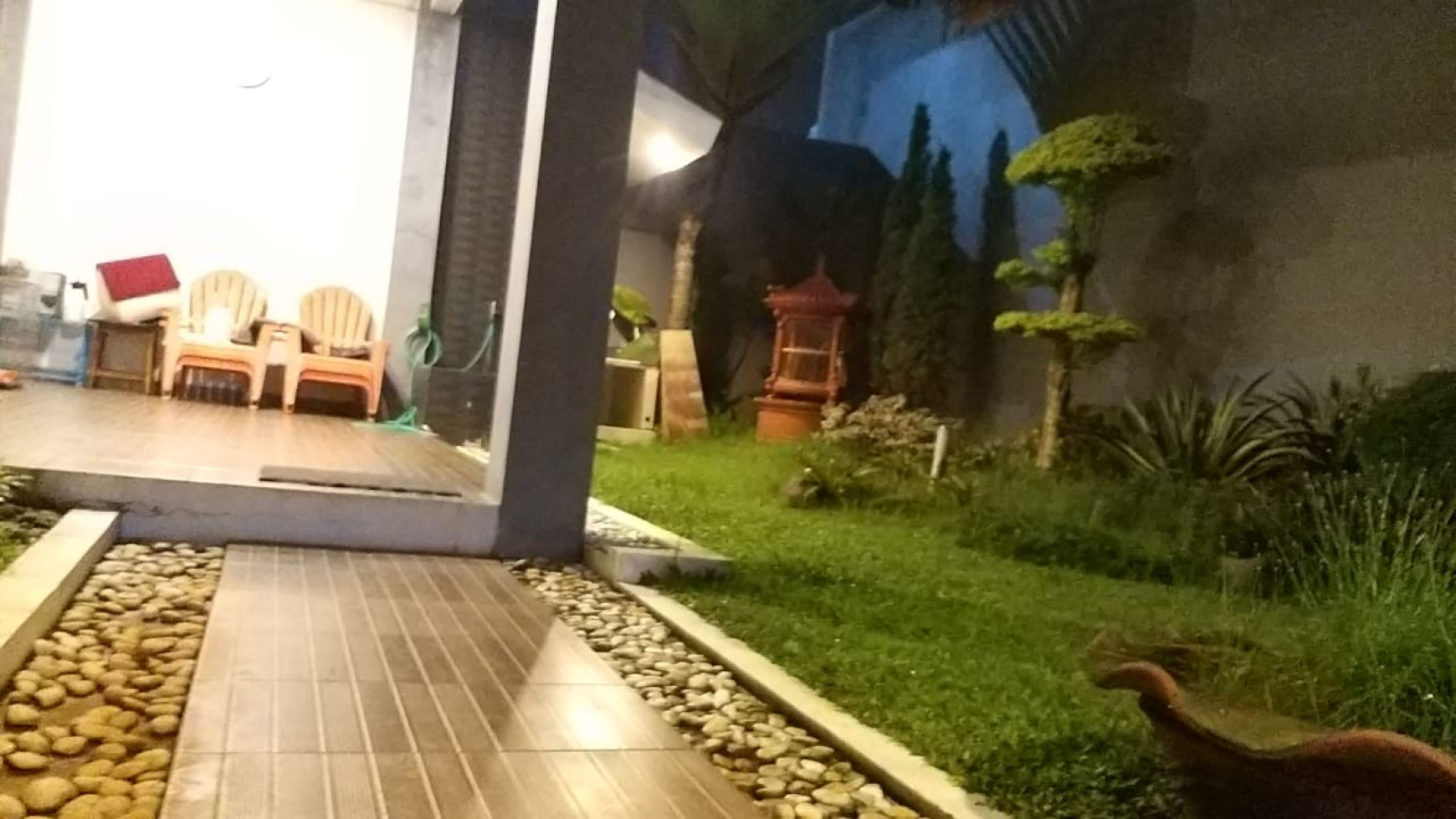 rumah mandiri  Taman Giri Loka BSD