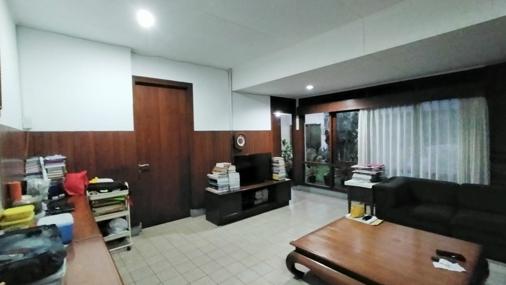 Rumah Asri Semi Furnished di Sayap Dago, Bandung Kota