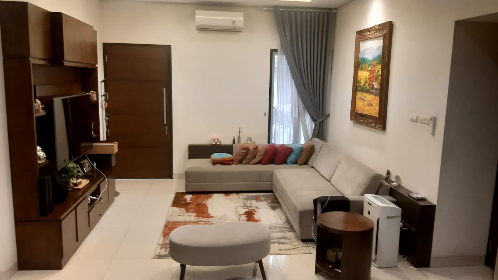 Rumah Cantik Full Furnished & Siap Huni @Taman Pesona Town House