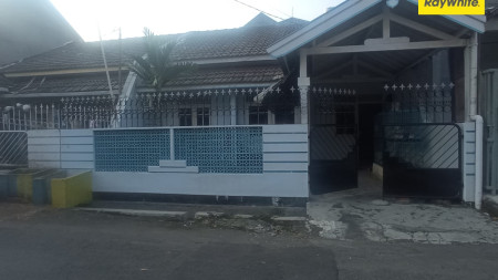 Dijual Rumah di Nginden Intan Timur Surabaya