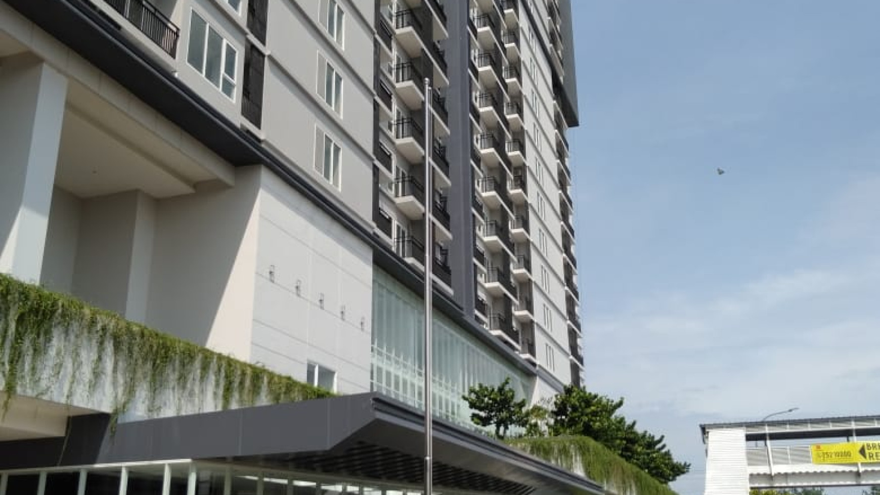 Apartemen Siap Huni, Full Furnished dengan Fasilitas Lengkap @Apartemen The Breeze