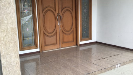 Dijual Rumah 2 lantai di Jalan Kendangsari Surabaya