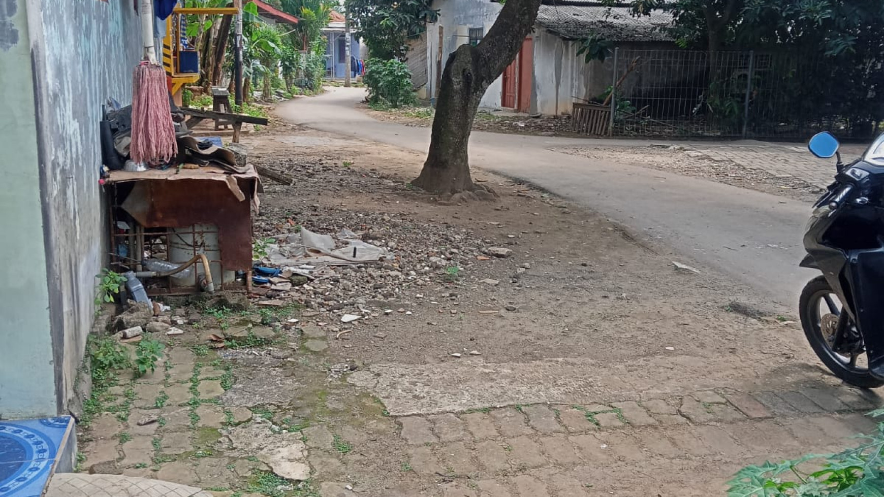 RUMAH KOST STRATEGIS dekat BSD