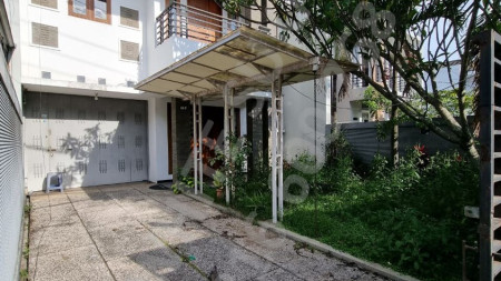 Dijual Rumah Tinggal 2 Lantai di Terusan Sukamulya