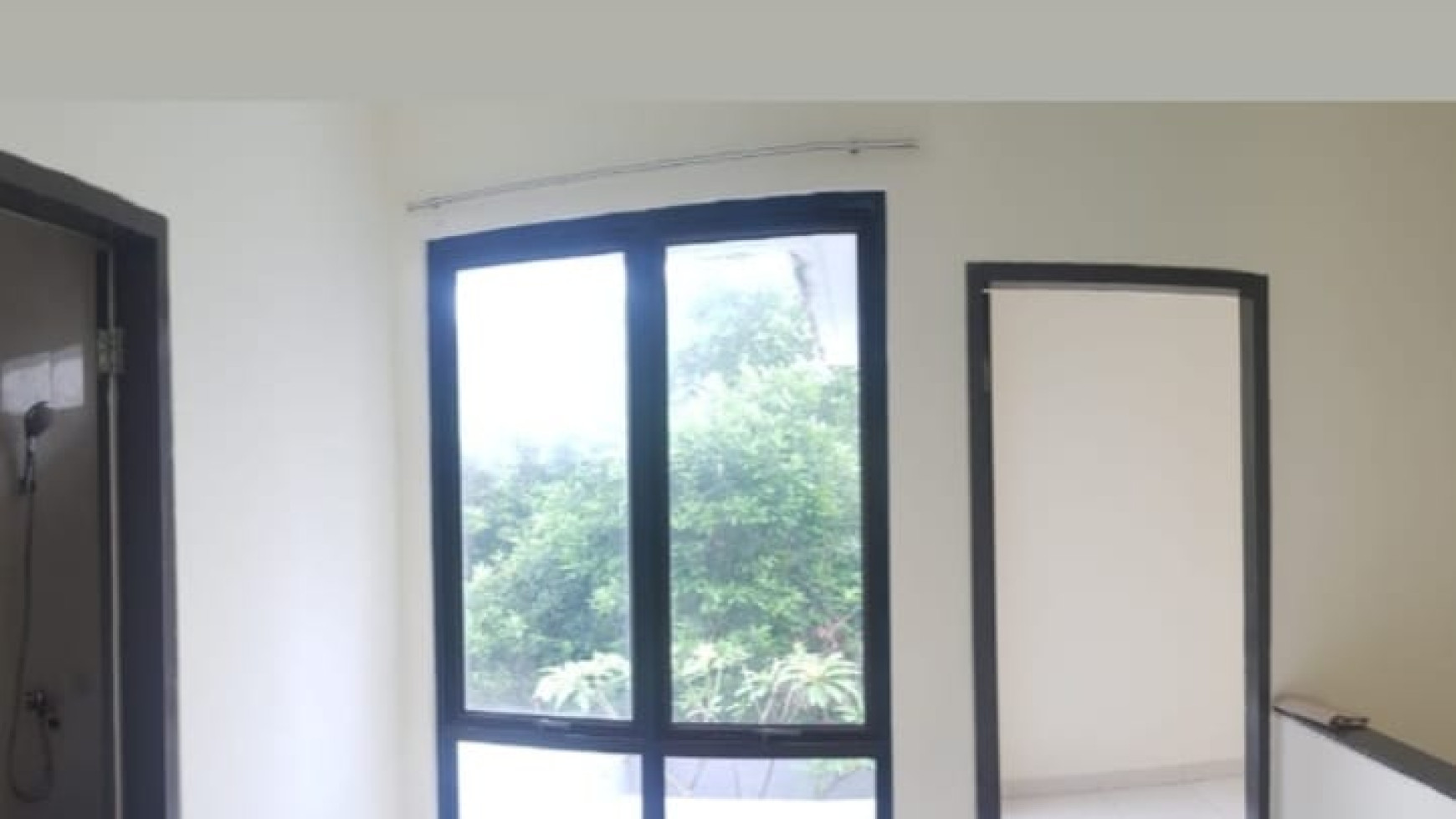 Rumah Brand New, Bagus, Siap huni dalam Cluster 