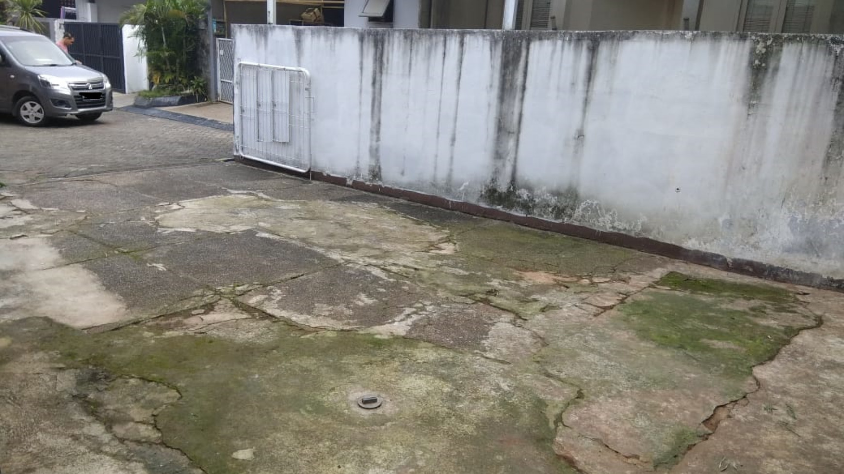 Dijual Rumah Hitung Tanah dan Dekat Bintaro Jaya @Villa Bintaro Regency