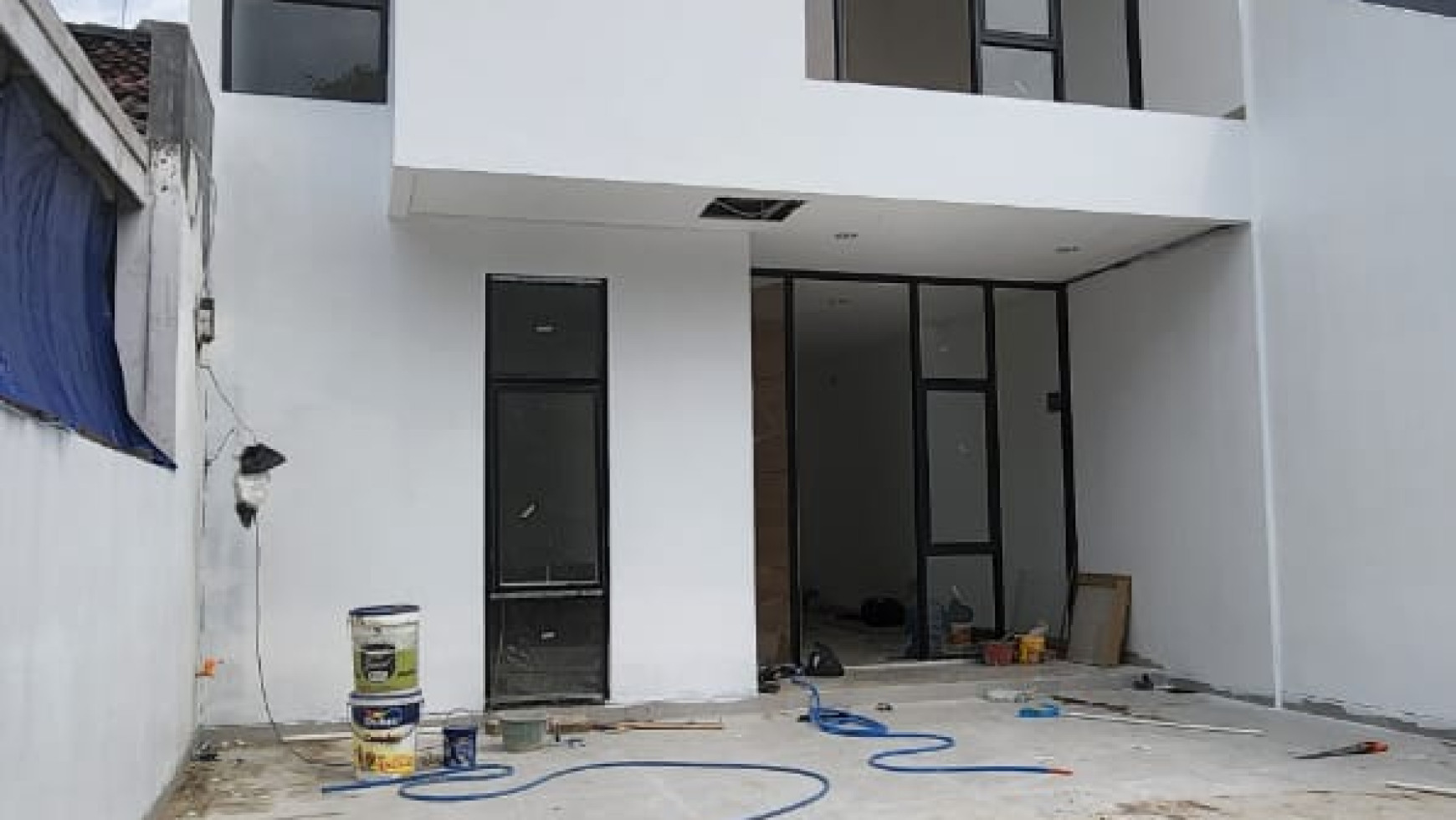 Rumah Minimalis dengan Design Modern @Graha Bintaro