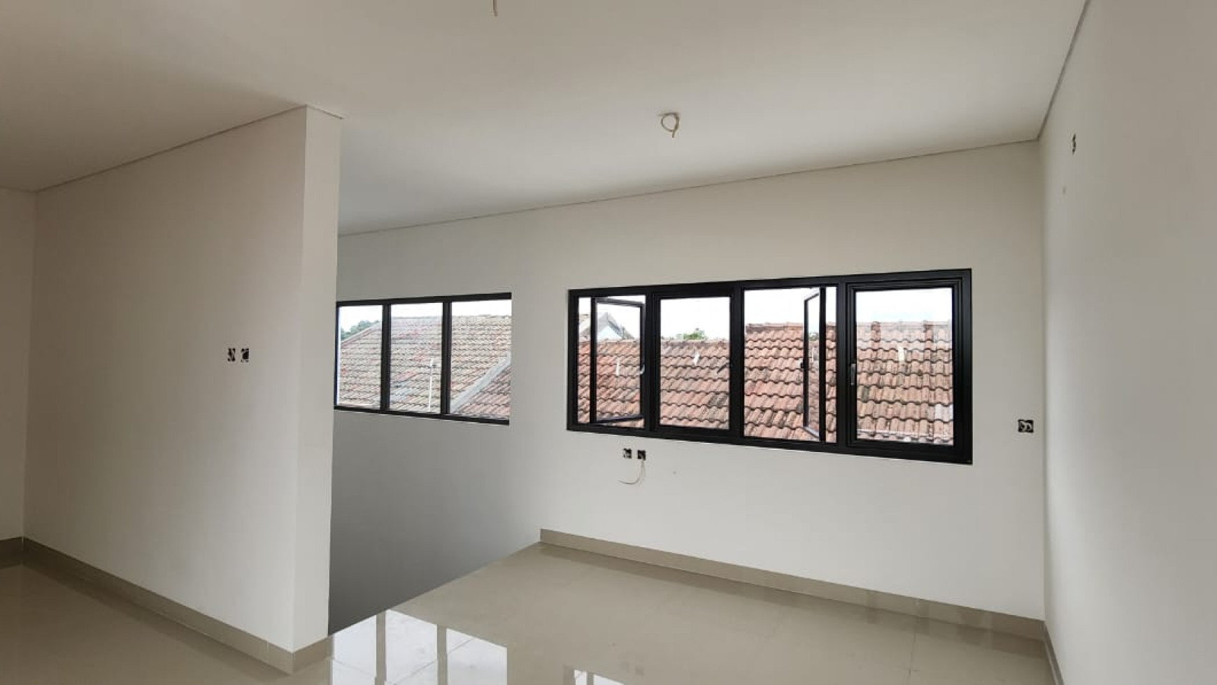 Rumah Minimalis dengan Design Modern @Graha Bintaro