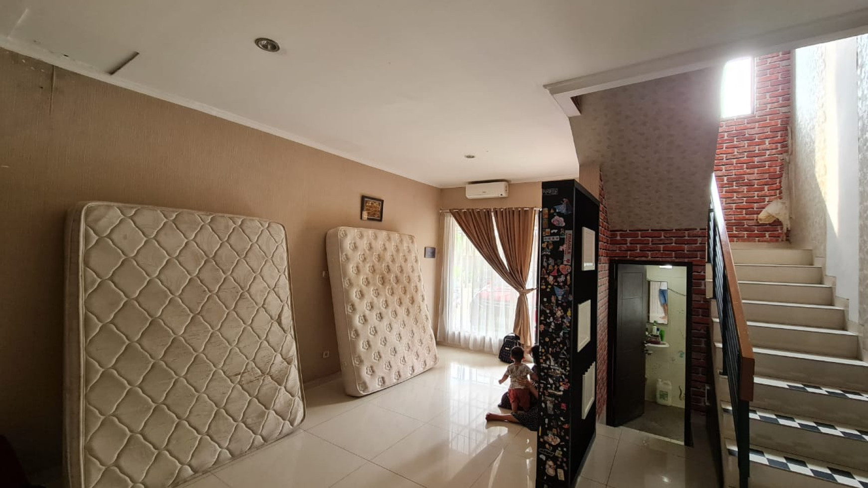 Rumah Siap Huni dekat Bintaro Jaya dan dalam Cluster @Palm Wood Residence, Pondok Aren