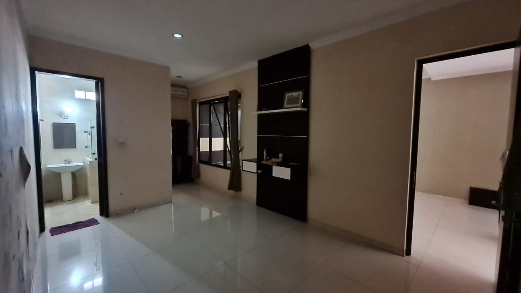 Rumah Siap Huni dekat Bintaro Jaya dan dalam Cluster @Palm Wood Residence, Pondok Aren