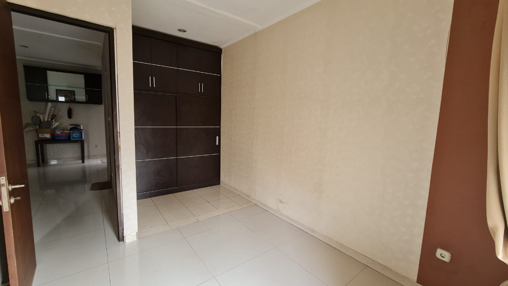 Rumah Siap Huni dekat Bintaro Jaya dan dalam Cluster @Palm Wood Residence, Pondok Aren