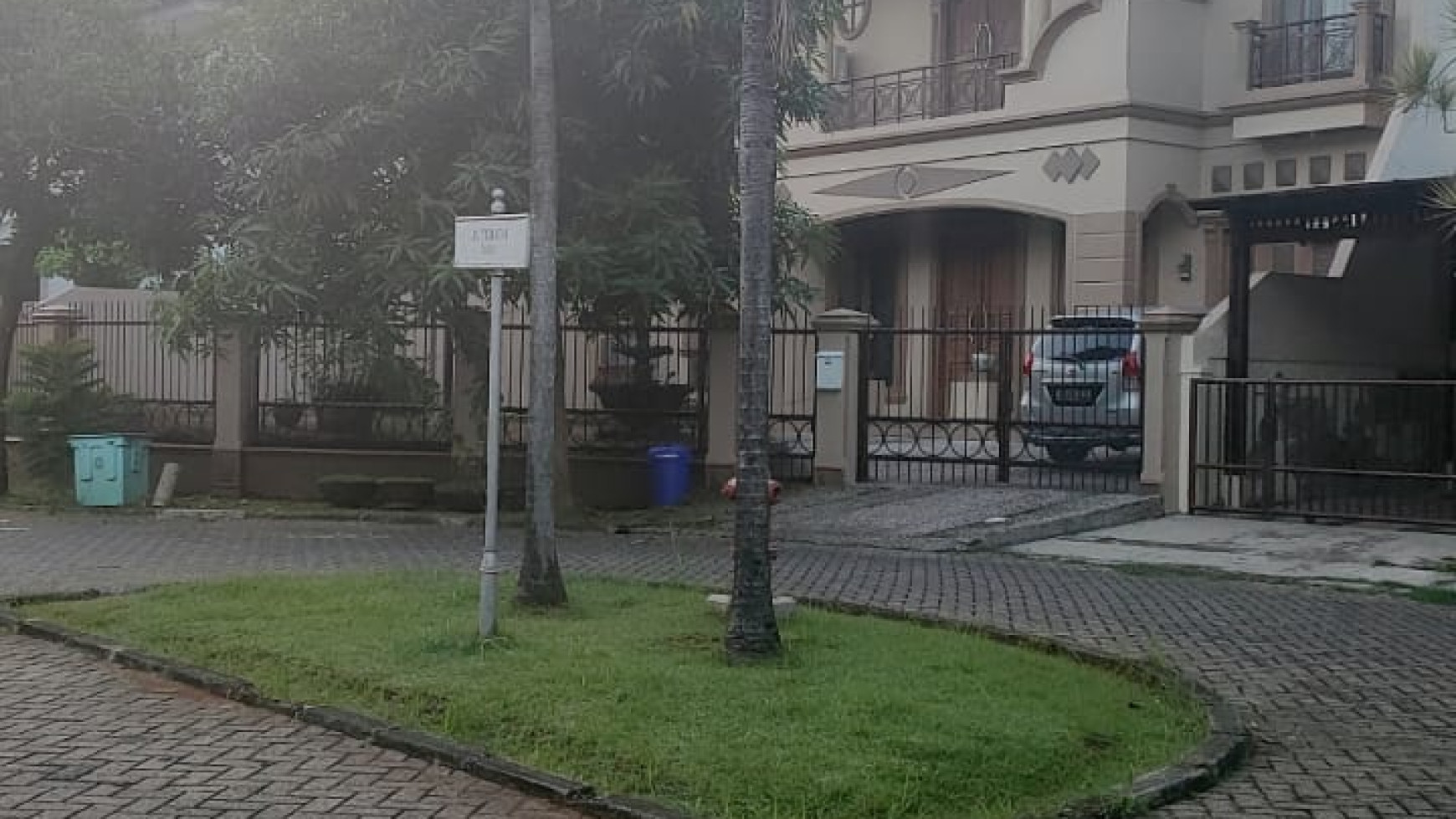 Rumah Bagus Di Puspita Loka, Jl Teratai BSD Tangerang Selatan