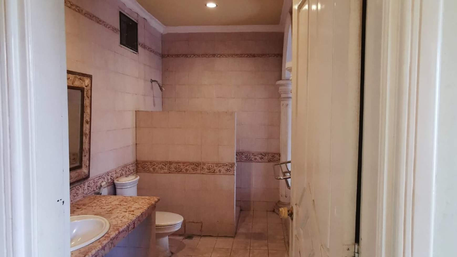 Termurah. Rumah Mewah Taman Tirta Golf, BSD