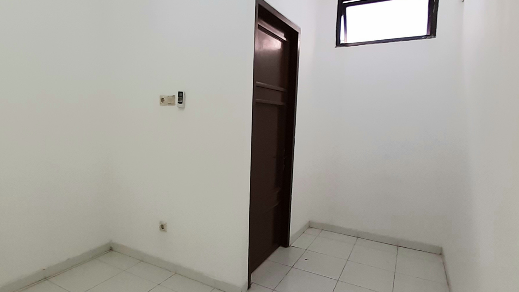 Rumah Cantiq Minimalis siap huni di Bintaro harga 60Jt/Thn, MURAH!!!