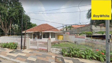 Dijual Rumah di Jl Jaksa Agung Suprapto Surabaya Pusat