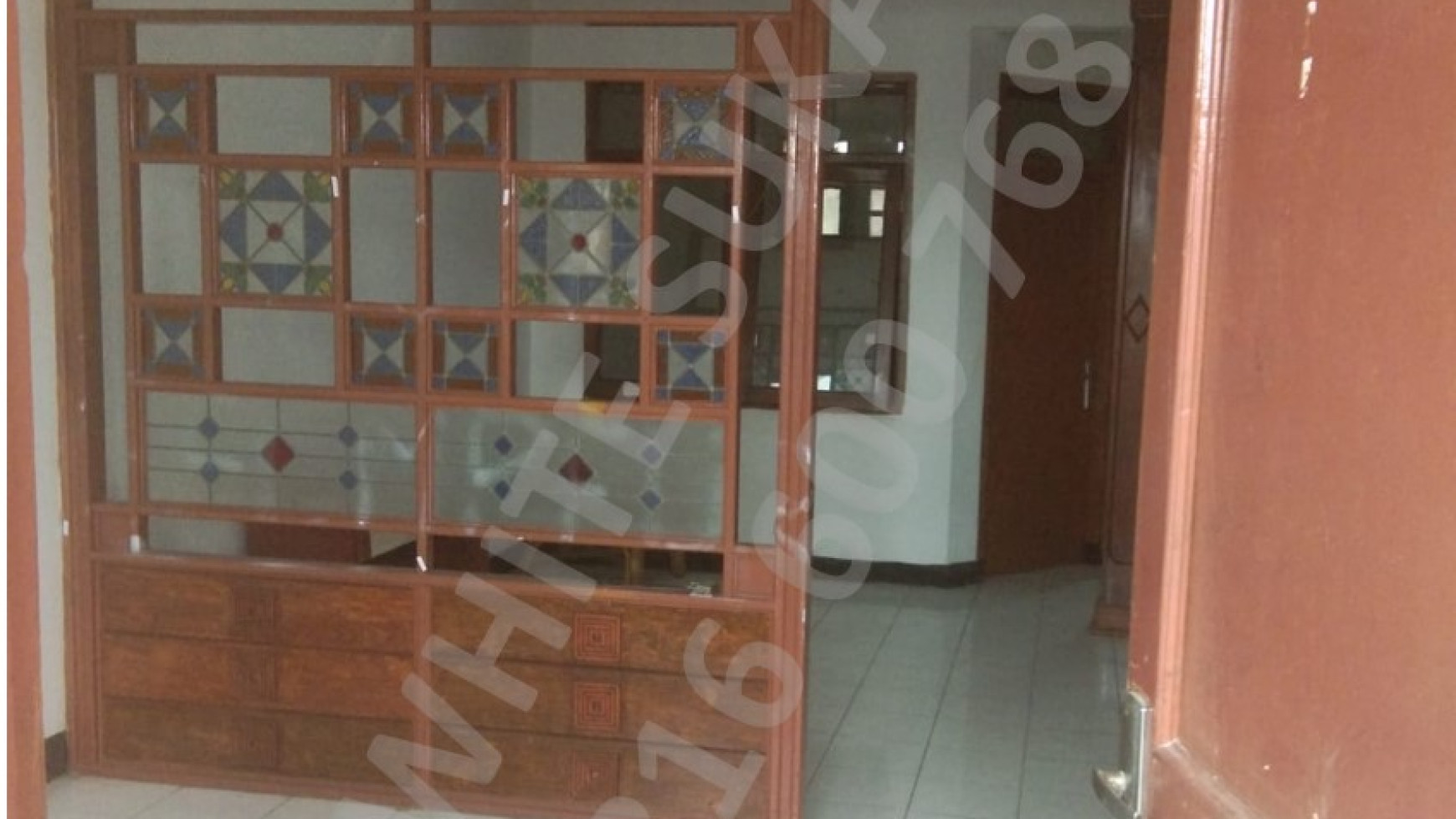 Dijual Rumah Tinggal 2 Lantai di Sarijadi