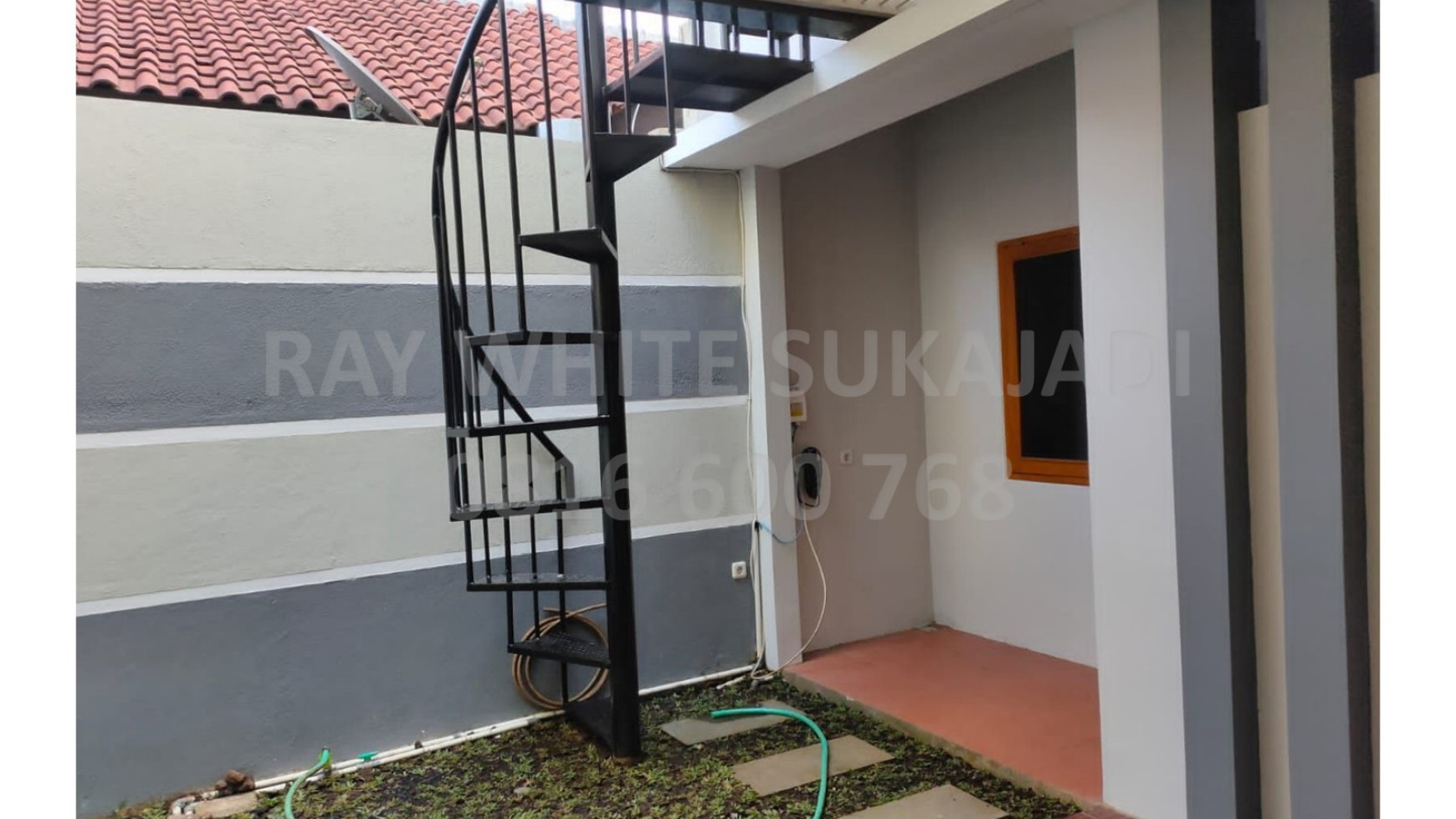 Jual Rumah Mewah 2 Lantai Siap Huni Di Griya Sapta Hampor Residence Garut