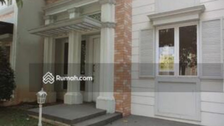 BU Berat. Rumah Bagus Greenwich Park Cluster Hyland.