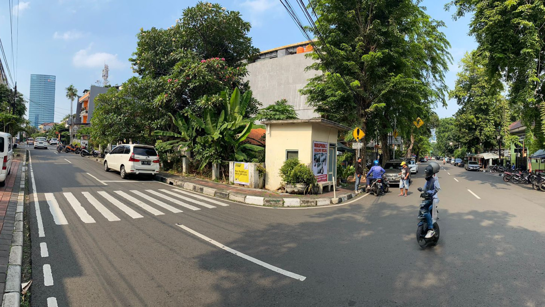 Rumah Pinggir Jalan Raya, Hitung Tanah, & Cocok untuk Usaha @Bendungan Hilir