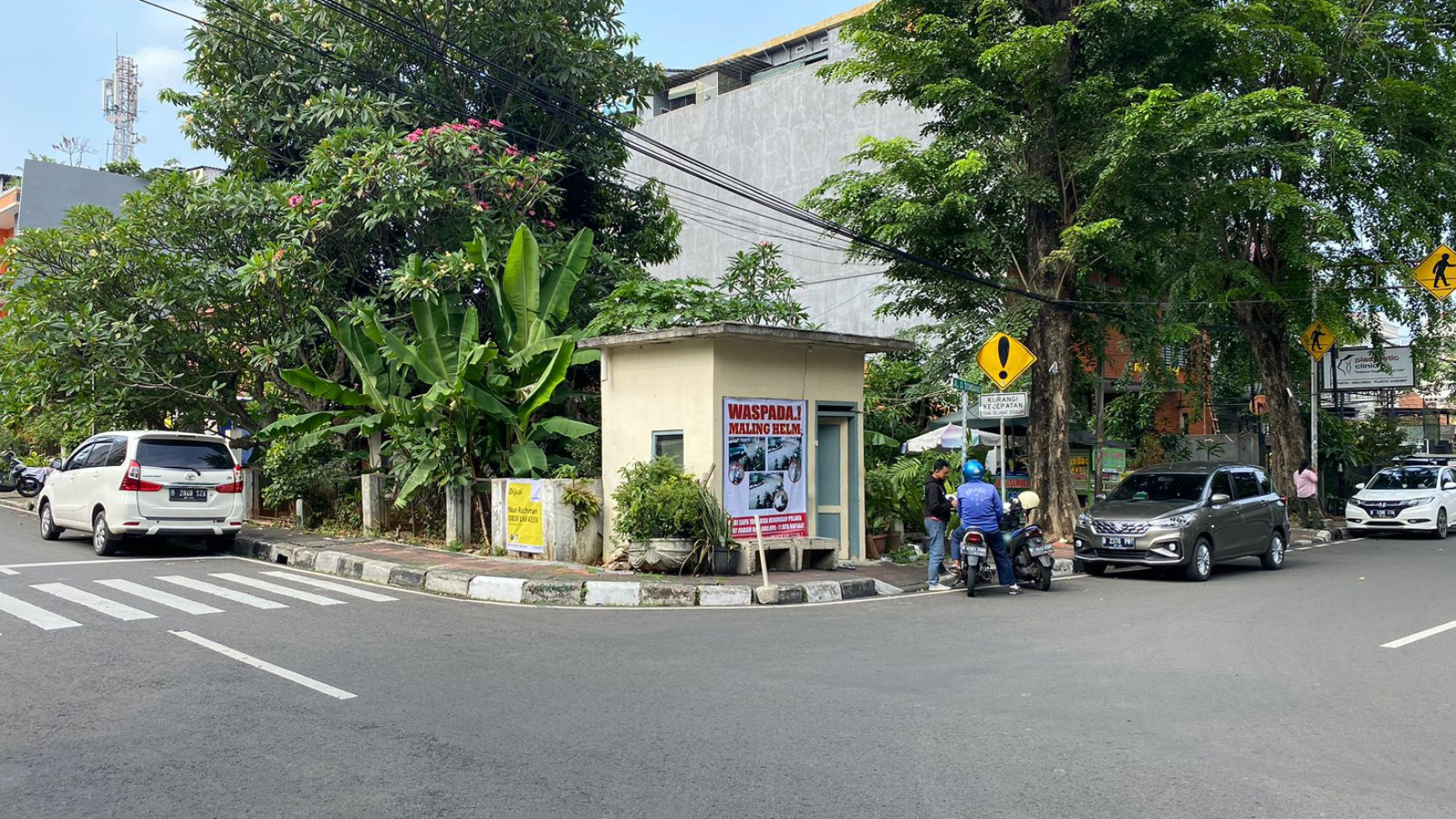 Rumah Pinggir Jalan Raya, Hitung Tanah, & Cocok untuk Usaha @Bendungan Hilir