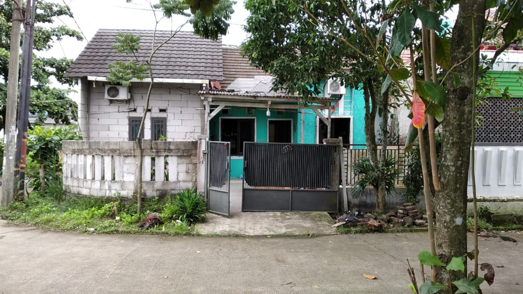 Rumah berlokasi strategis 