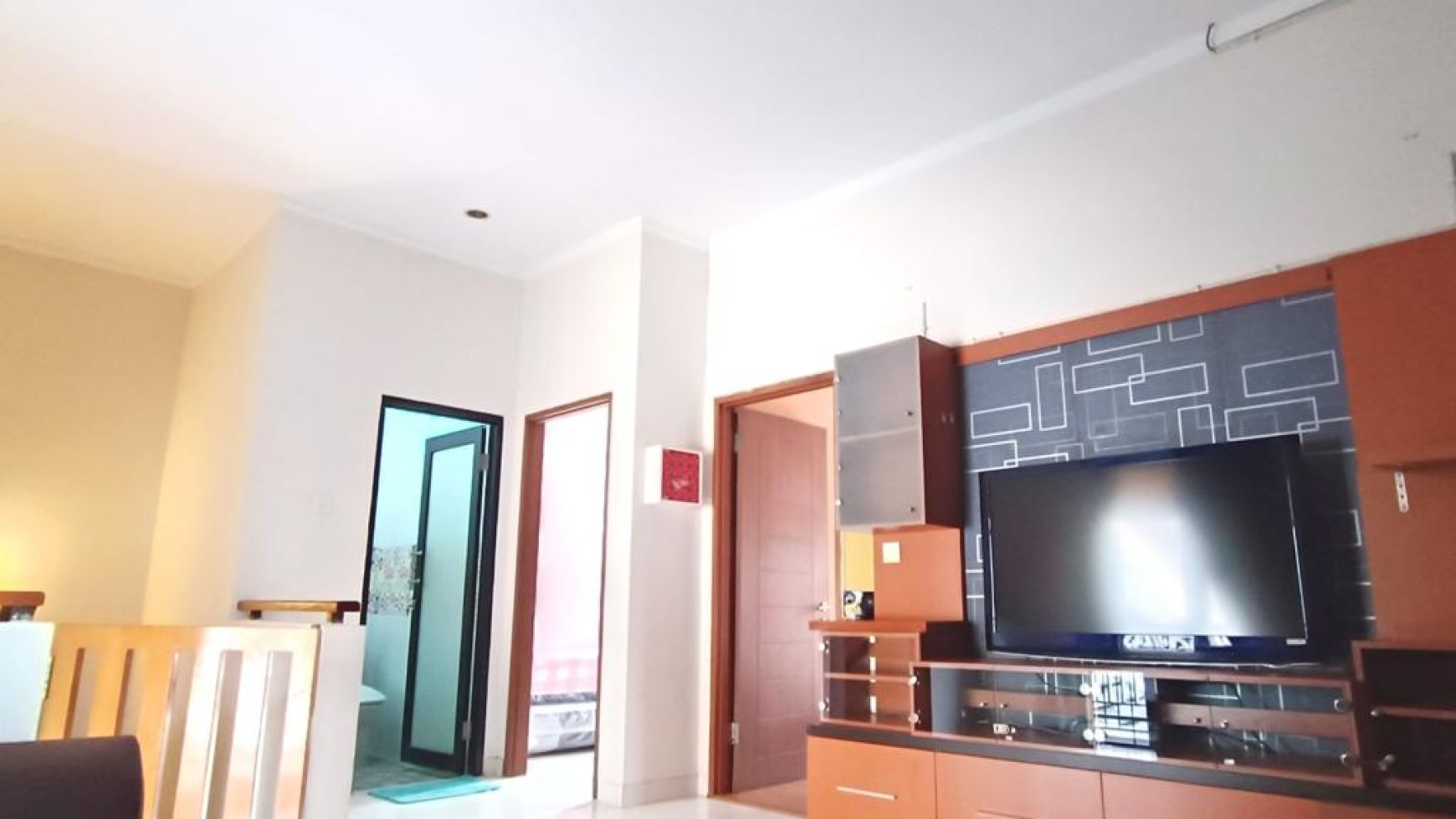 Rumah Sewa Full Furnished di Emerald Bintaro Jaya Sektor 9