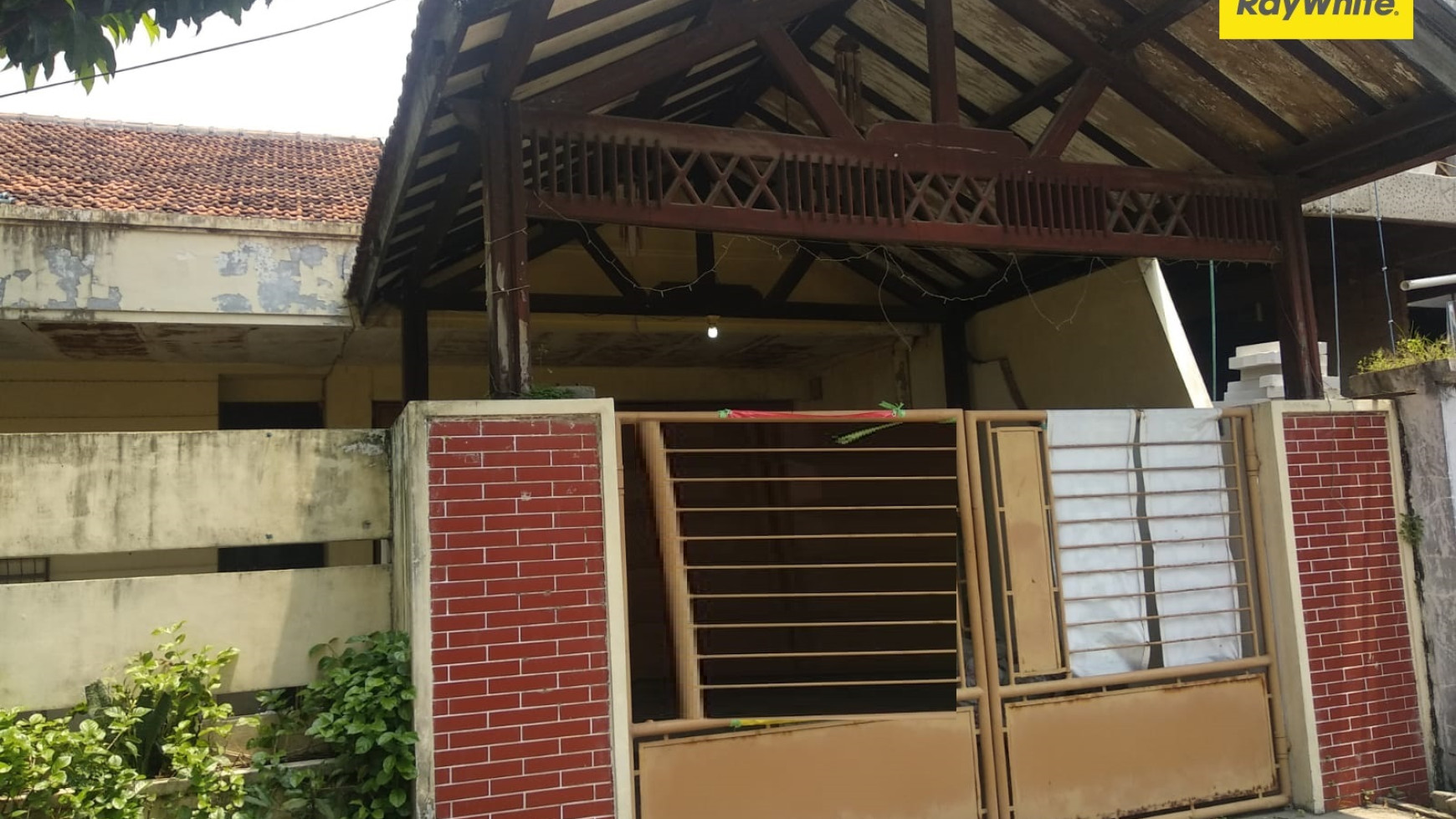 Dijual Rumah di Medokan Asri Timur Surabaya