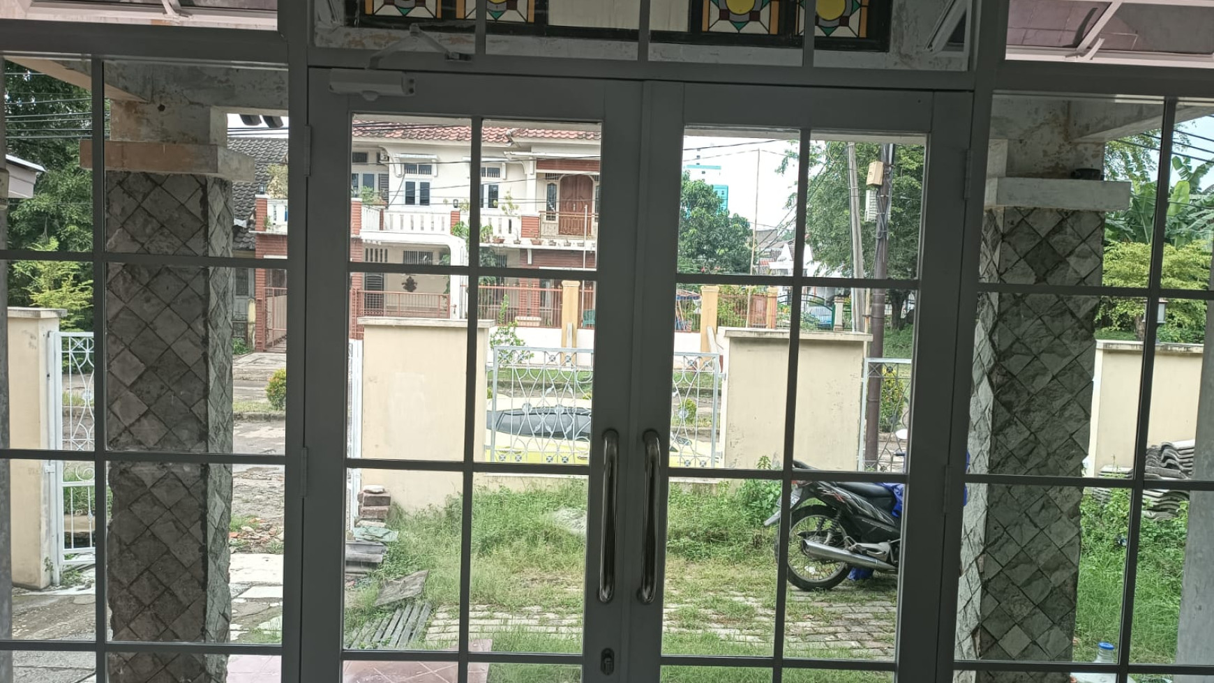 Rumah kost di tengah fasilitas terbaik 