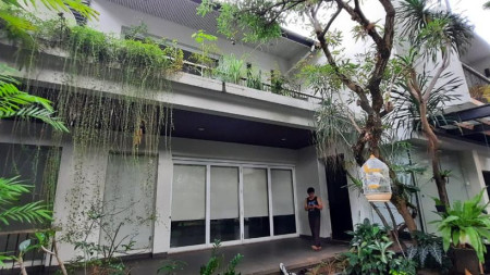 RUMAH DISEWA JALAN CIASEM KEBAYORAN BARU JAKARTA SELATAN