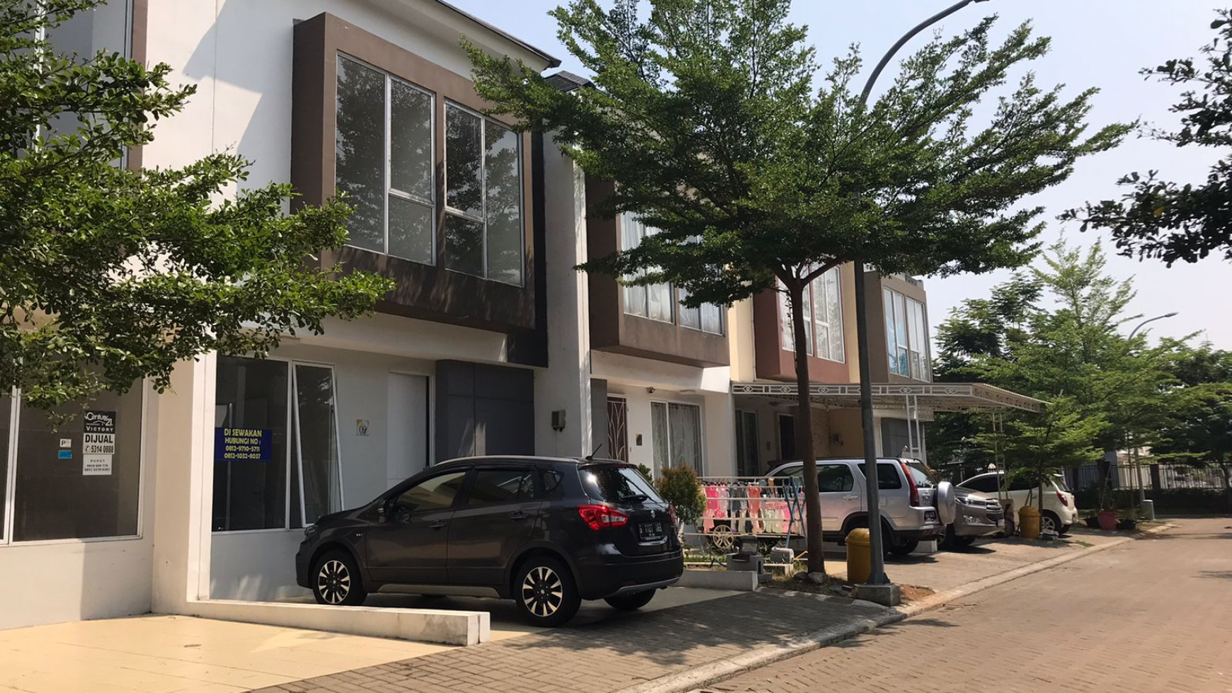 Rumah Bagus Di Fortune Terrace Graha Raya Bintaro Jaya