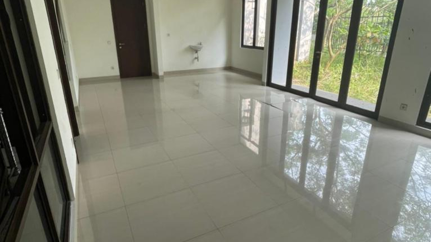 Rumah Bagus Di The Icon, Cluster Ritzone BSD