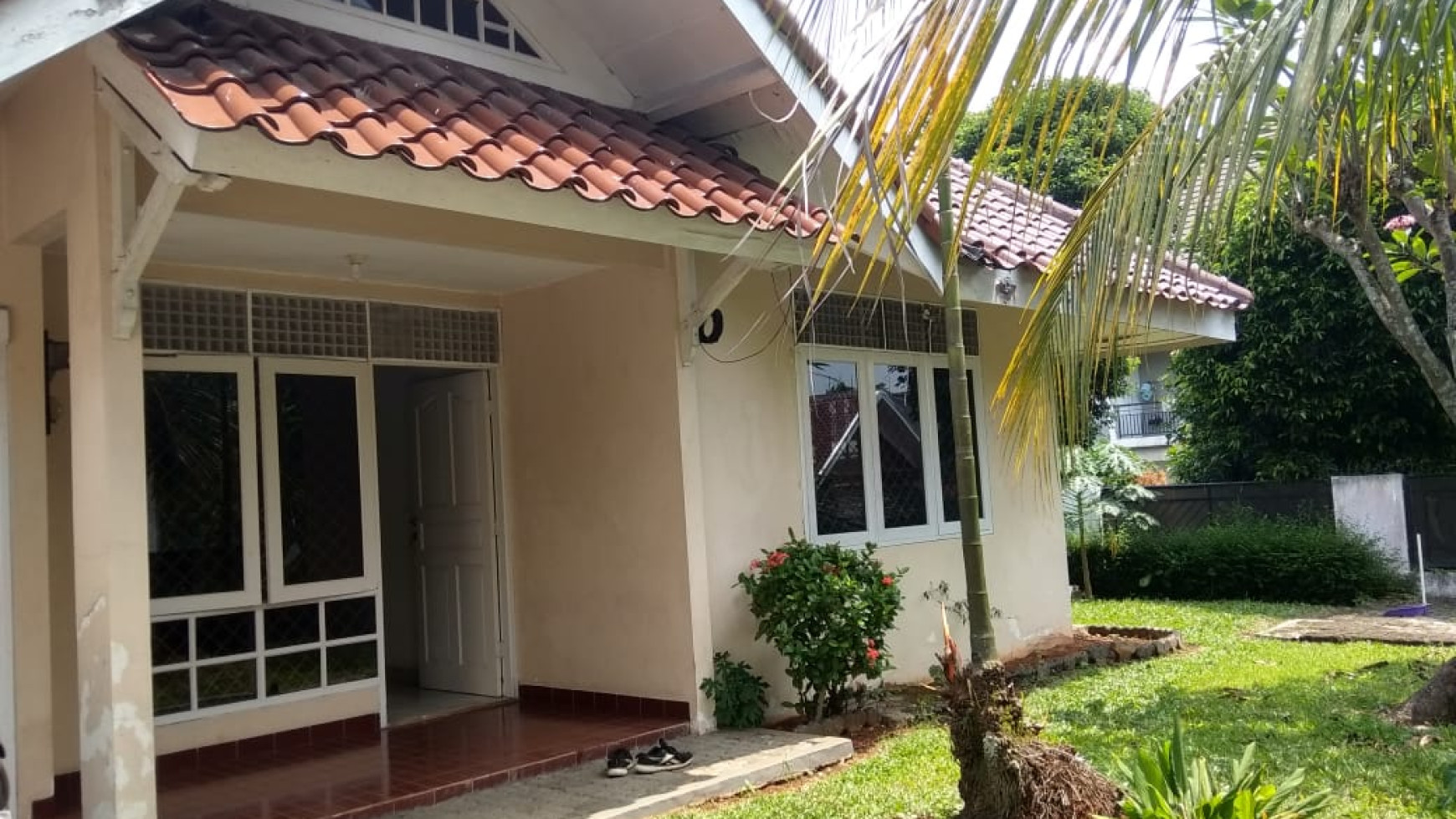 Rumah Bagus Di Ciater Raya BSD Tangerang Selatan