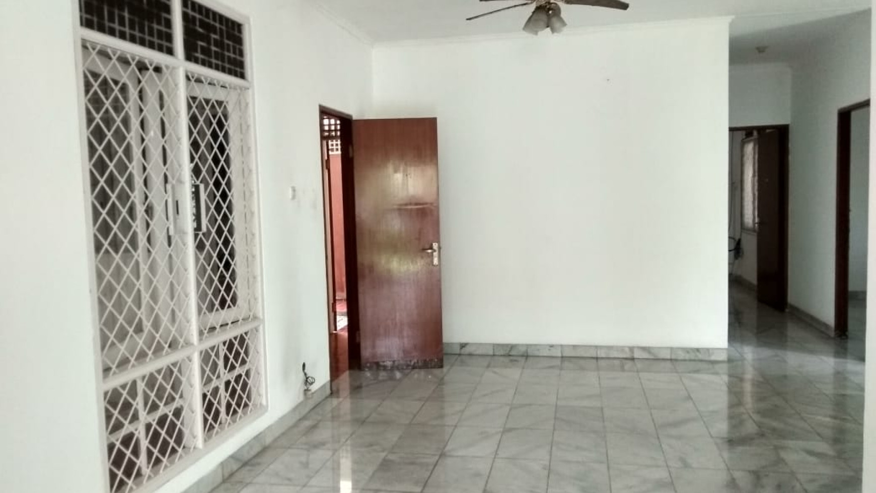 Rumah Bagus Di Ciater Raya BSD Tangerang Selatan