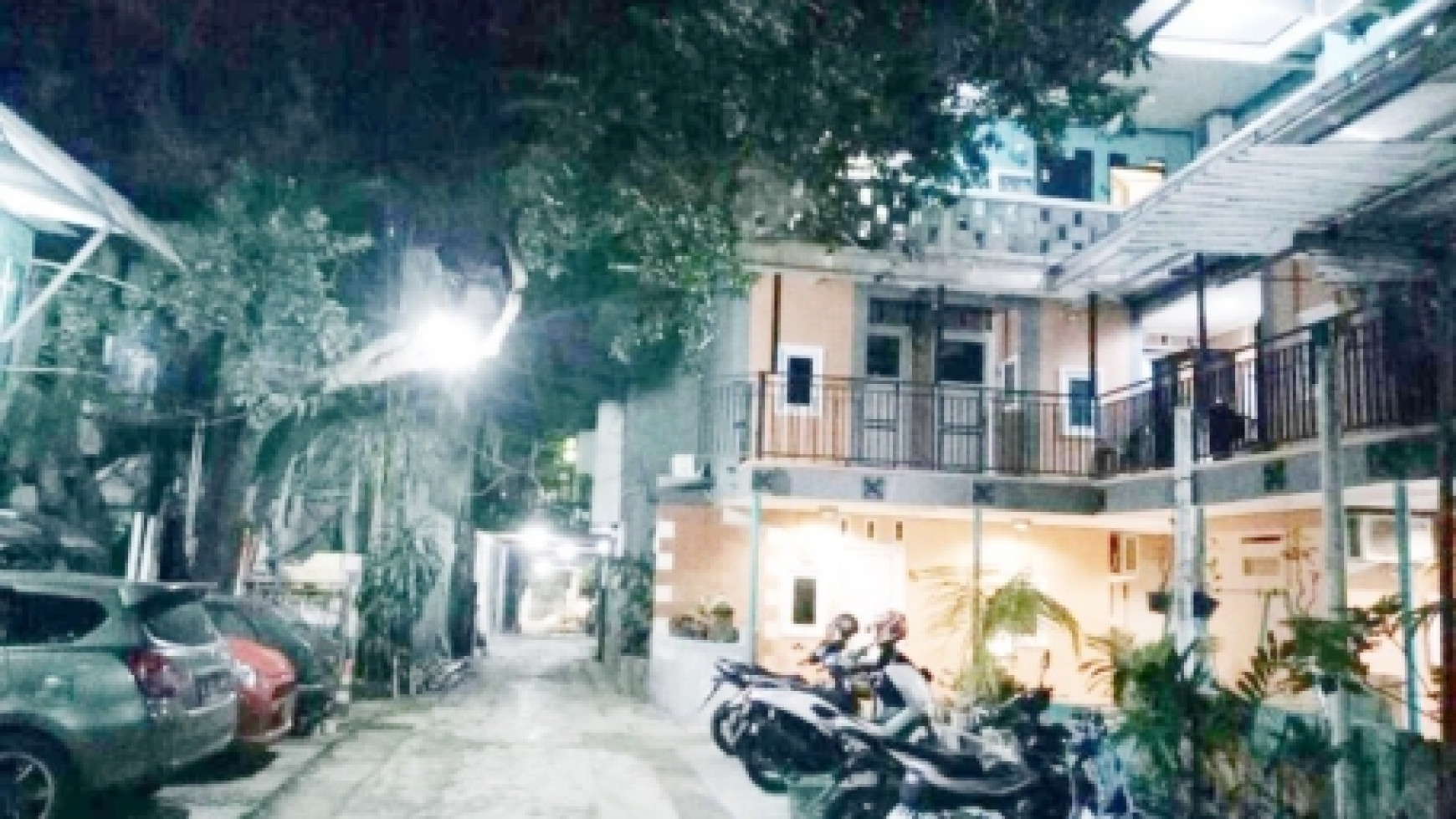Rumah Kos Kosan Di Guest House, Sabar Mansion, Jl Sabar Raya, Pesanggrahan