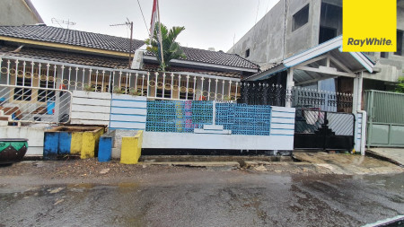 Dijual Rumah di Nginden Intan Timur Surabaya