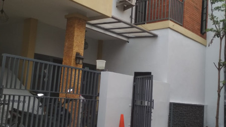 Rumah Bagus Di Villa Mutiara Ciputat Tangerang Selatan