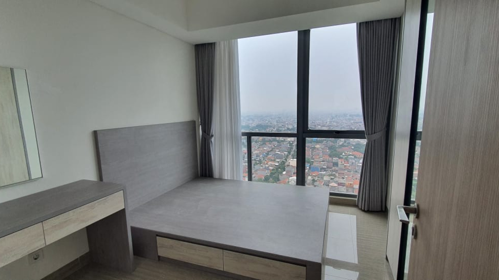 Disewakan Apartemen Hill Crest 3 BR, Lippo Karawaci