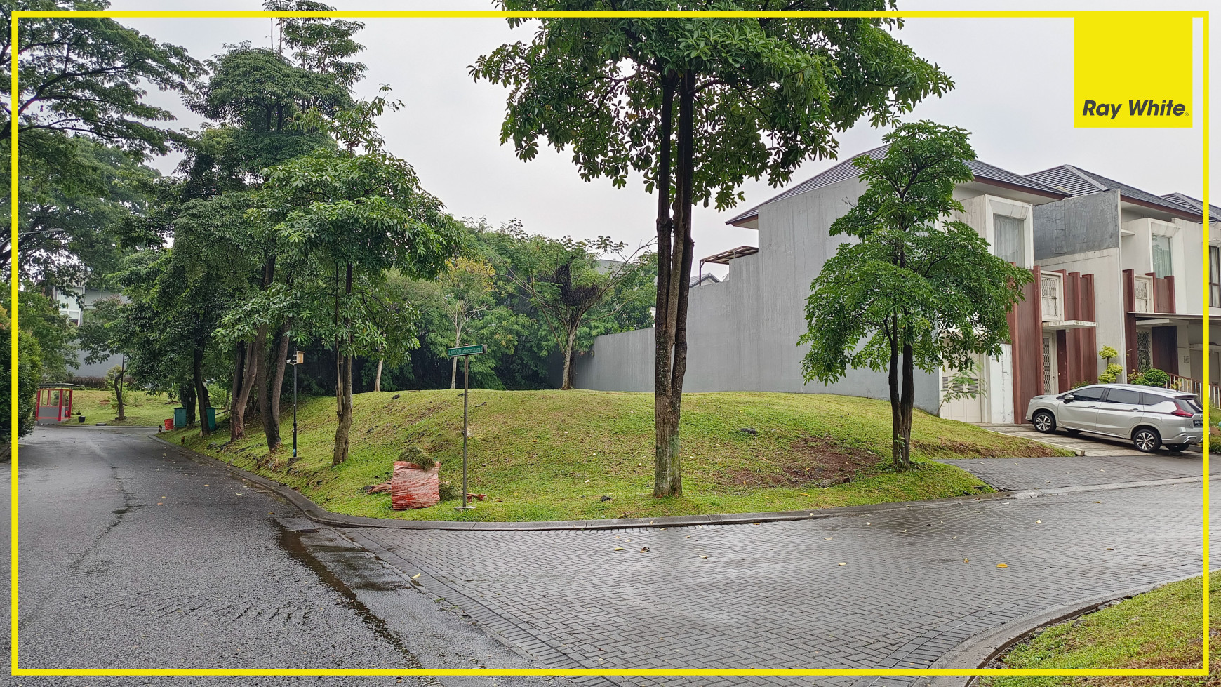 Kavling dengan tanah tinggi di The Green BSD City!