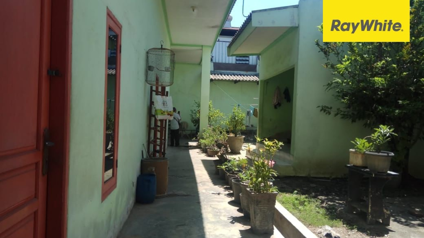 Dijual Rumah Kantor di Karang Asem Gardu PLN Surabaya