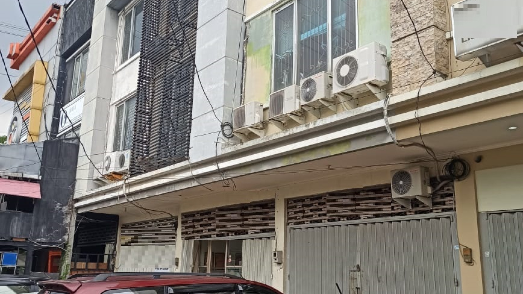 Dijual Ruko 3 lantai di Jalan Raya Manyar Tirtoyoso Surabaya