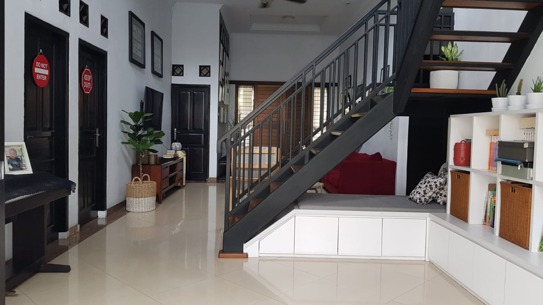 Rumah Bagus Siap Huni dan Cantik @Komp. Deplu, Pondok Aren