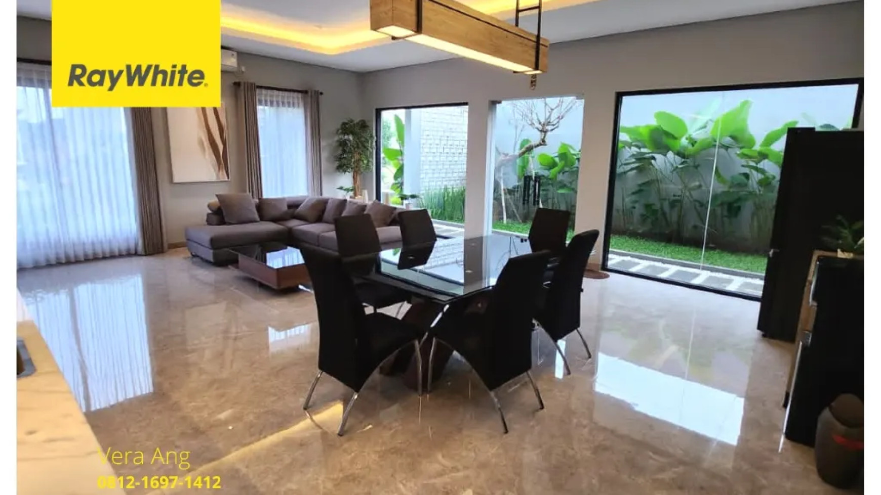 Hot Item Rumah Semi Furnished Lux Waterfront Citraland Surabaya