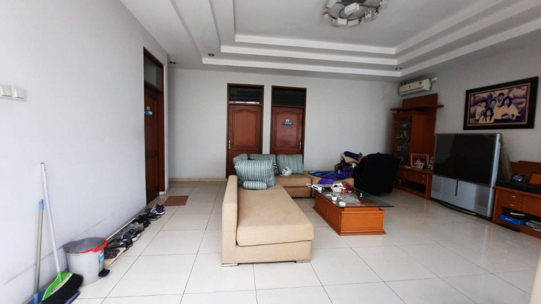 Rumah Lux Asri di Jalan Titian Kencana, Bandung Kota