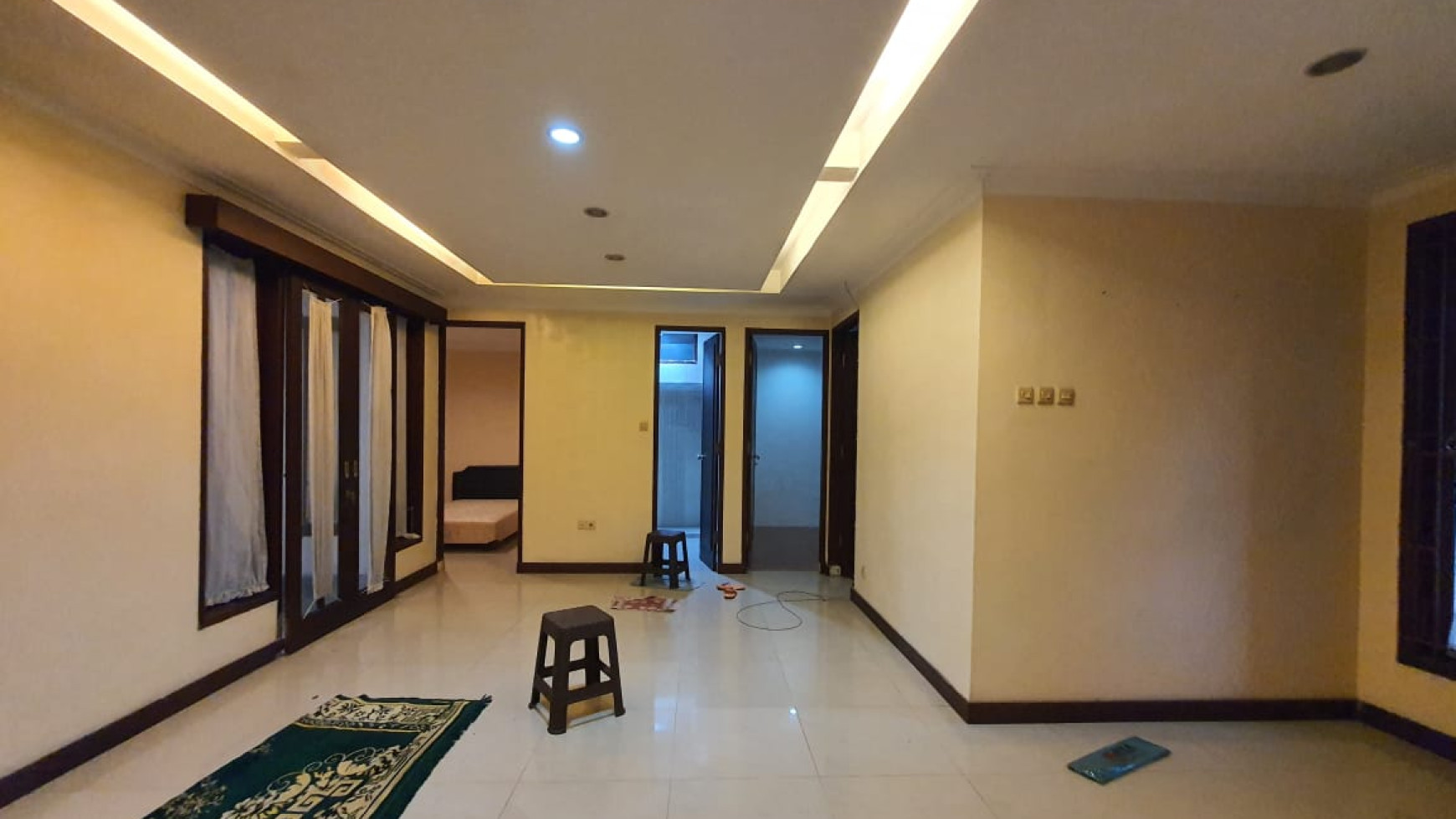 Rumah Siap Huni, Hunian Nyaman dan Asri @Mertilang, Bintaro