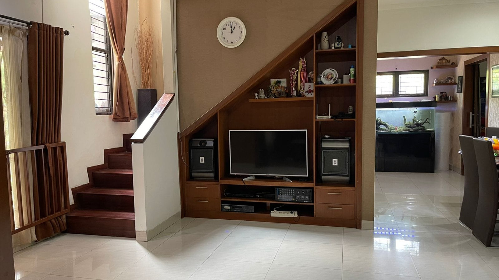 Rumah Dijual Posisi Hook di Emerald Bintaro Jaya Sektor 9