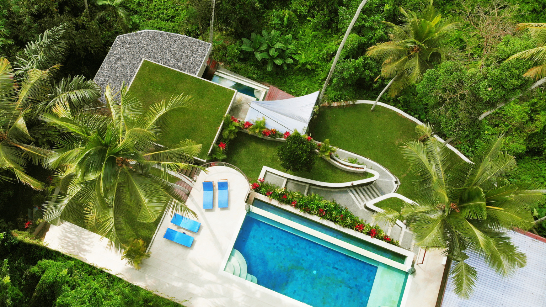 Amazing 6 Bedroom Villa on 1520 sq m of Leasehold Land with Ravine View 10 Minutes from Ubud Center