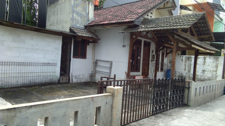 Rumah Hitung Tanah di Pegangsaan Dua, Kelapa Gading, Jakarta Utara