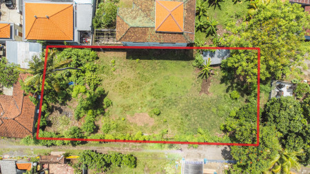 Land Located in Strategic Location For Sale