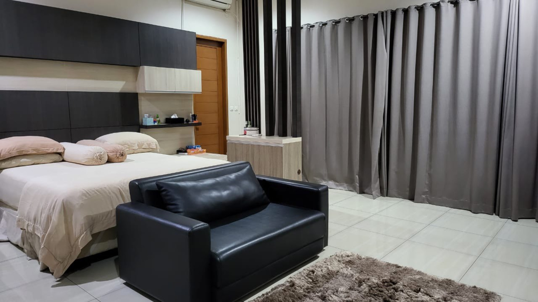 Rumah Minimalis Semi Furnished di jl Palasari, Bandung Kota