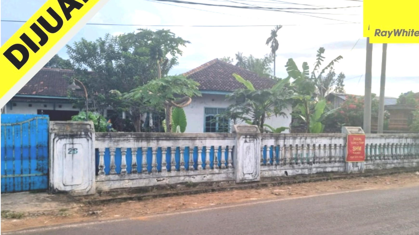 DIJUAL CEPAT Rumah Pinggir Jalan Raya